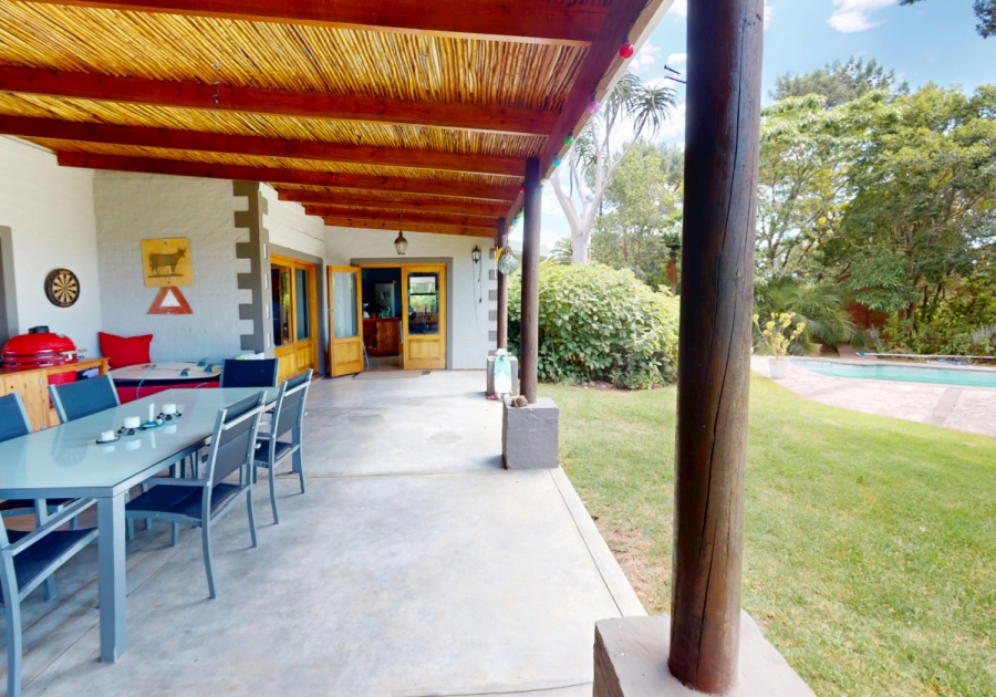 To Let 5 Bedroom Property for Rent in Rheenendal Western Cape